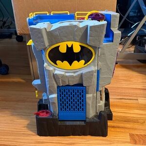 Fisher Price Imaginext DC Super Friends Bat Cave